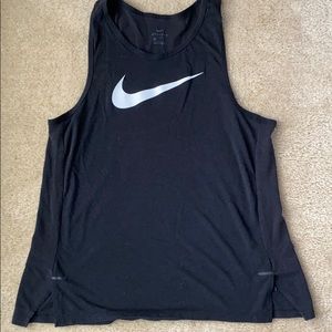 Nike fro fit tank